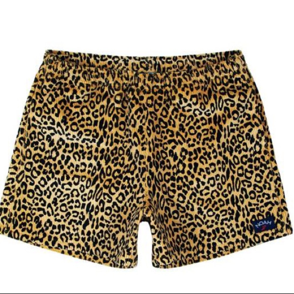 LEOPARD CORDUROY RUNNING SHORTS